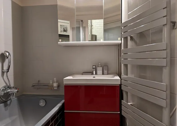 Duplex And Private Patio At Eiffel Tower Appartement