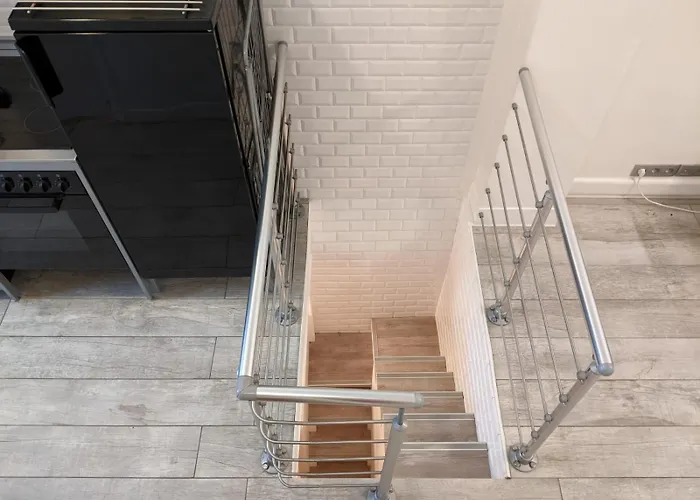 Duplex And Private Patio At Eiffel Tower Appartement