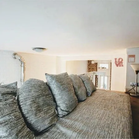 Apartment Duplex And Private Patio At Eiffel Tower *
