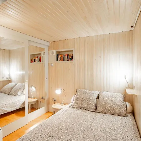Duplex And Private Patio At Eiffel Tower