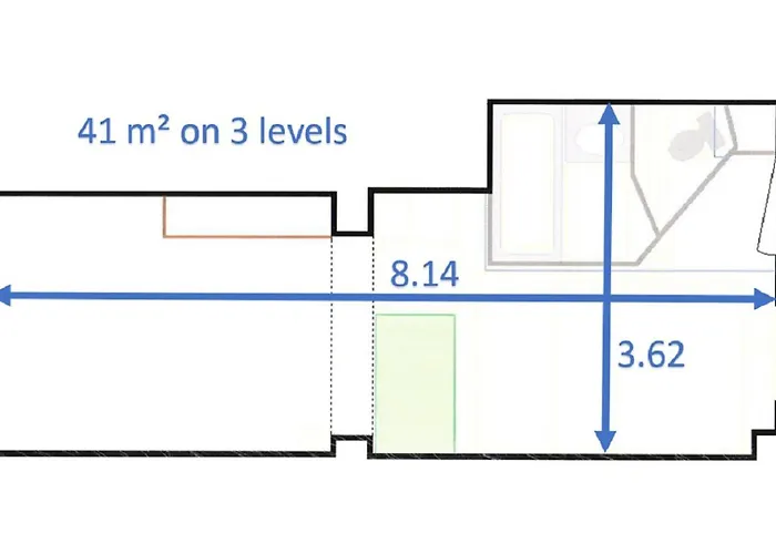 Duplex And Private Patio At Eiffel Tower Apartment Paris