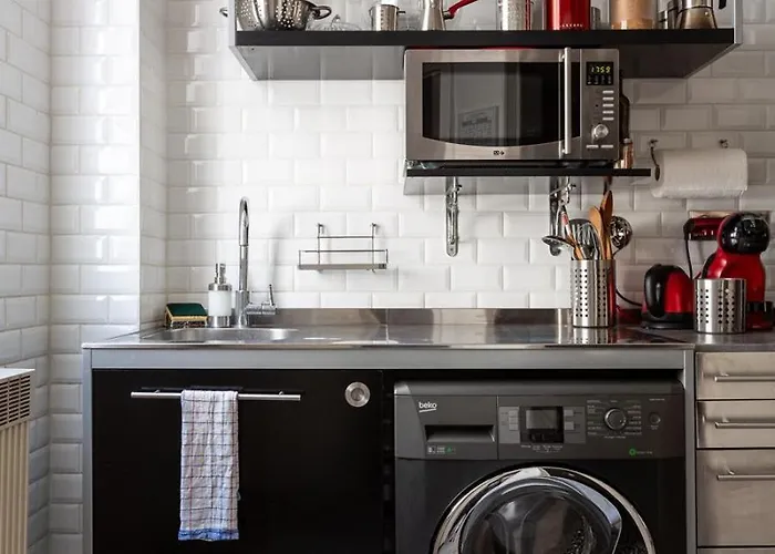 Duplex And Private Patio At Eiffel Tower Paris